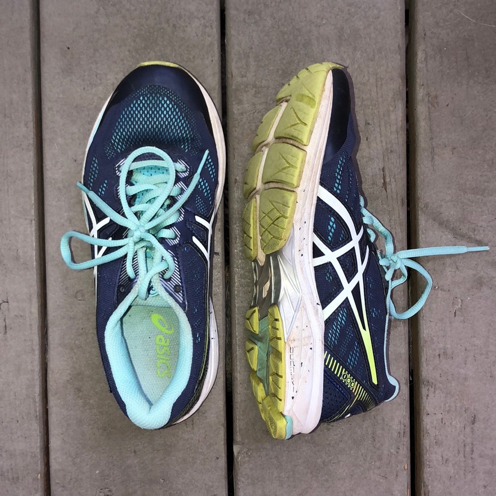 ASICS SNEAKERS